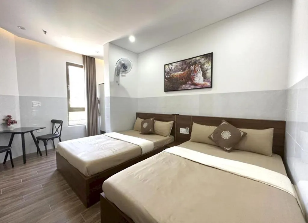 ***  Oyo 1193 Huynh Gia Hotel Da Nang Vietnam