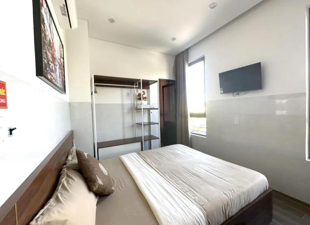 Oyo 1193 Huynh Gia Hotel Da Nang 3*,